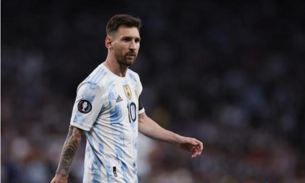 跑偏了！新加坡媒体报道福建号:中国航母靠近或引起突发事件